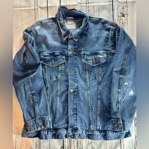 Old Navy Men’s Denim Jacket XL | Distressed, Medium Wash